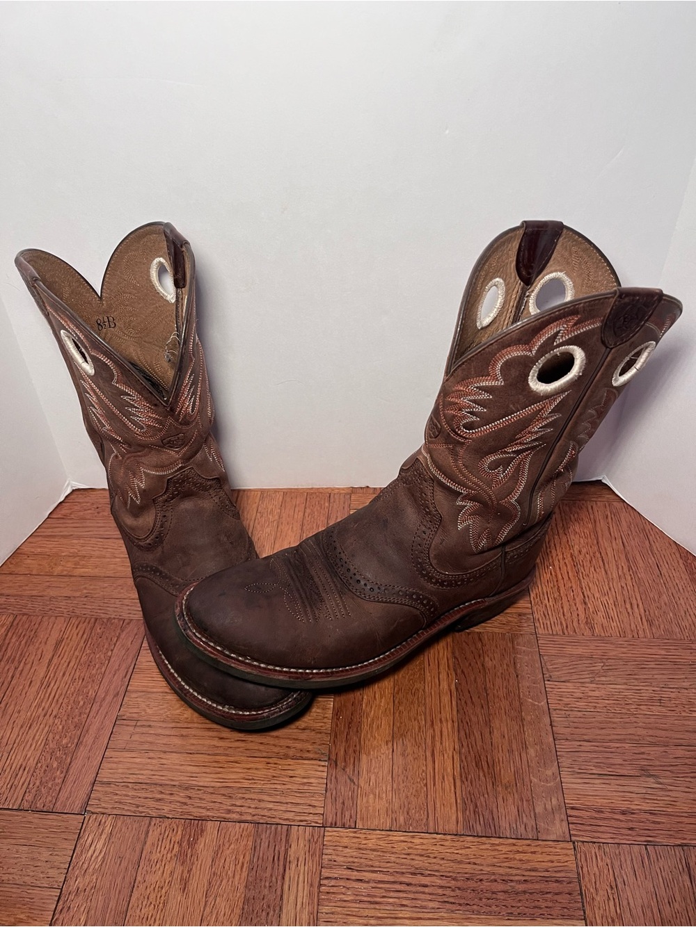 Ariat Heritage Roughstock Western Boot Women’s 8.5B